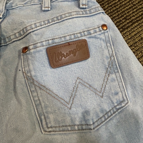 light wash Cowboy Cut Wranglers - Picture 3 of 5